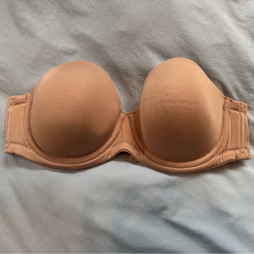 Wacoal Red Carpet Strapless Bra- 36D Roebuck